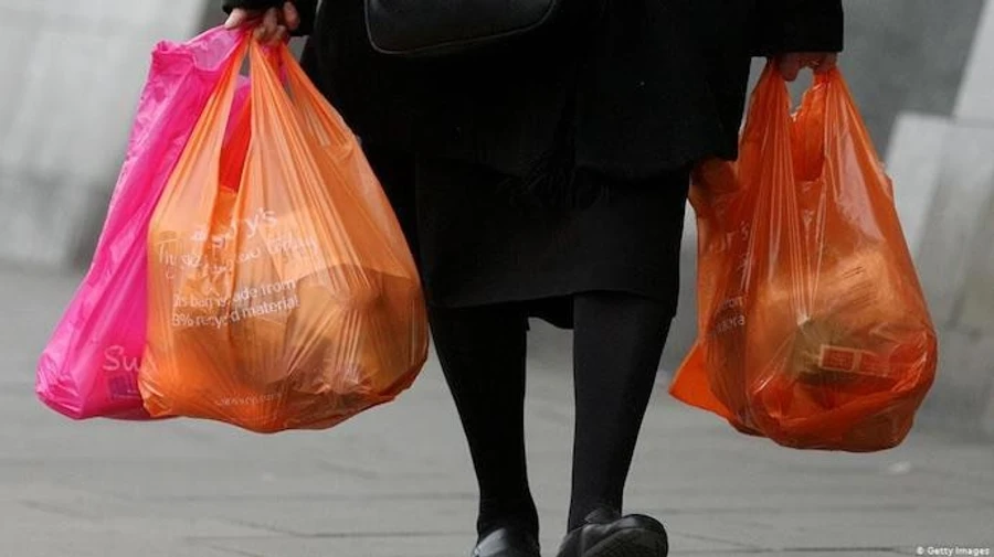 Новини 1 червня: заборона пластикових пакетів, інтерв’ю Зеленського