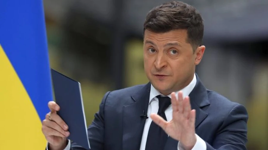 Мы должны прекратить войну, пока Путин президент, план А еще действует – Зеленский