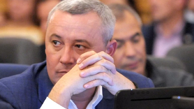 Впервые нардепу сообщено подозрение в кнопкодавстве