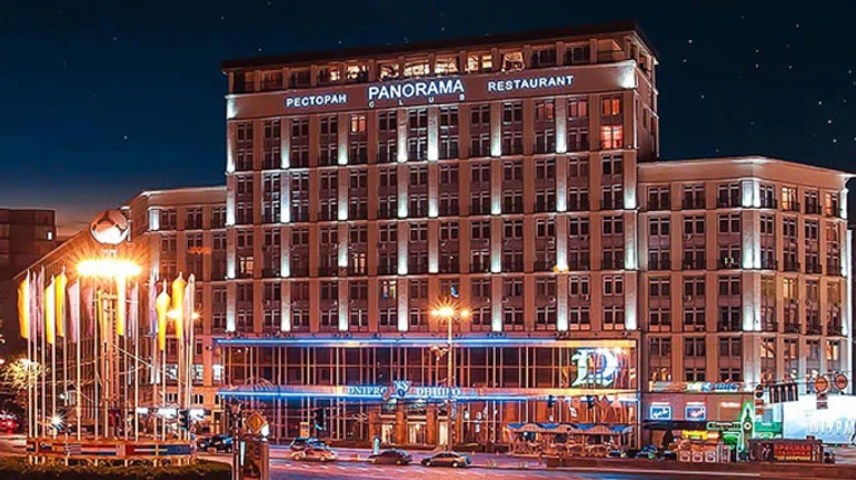 Киевский отель Дніпро продали на аукционе за 1,1 миллиарда гривен