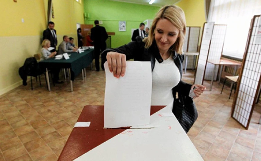 В правительстве Польши не исключают переноса президентских выборов