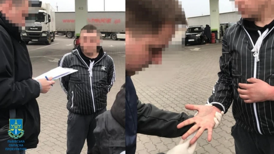 На Львівщині організатора схеми незаконного виїзду військовозобов’язаних засудили до 7 років