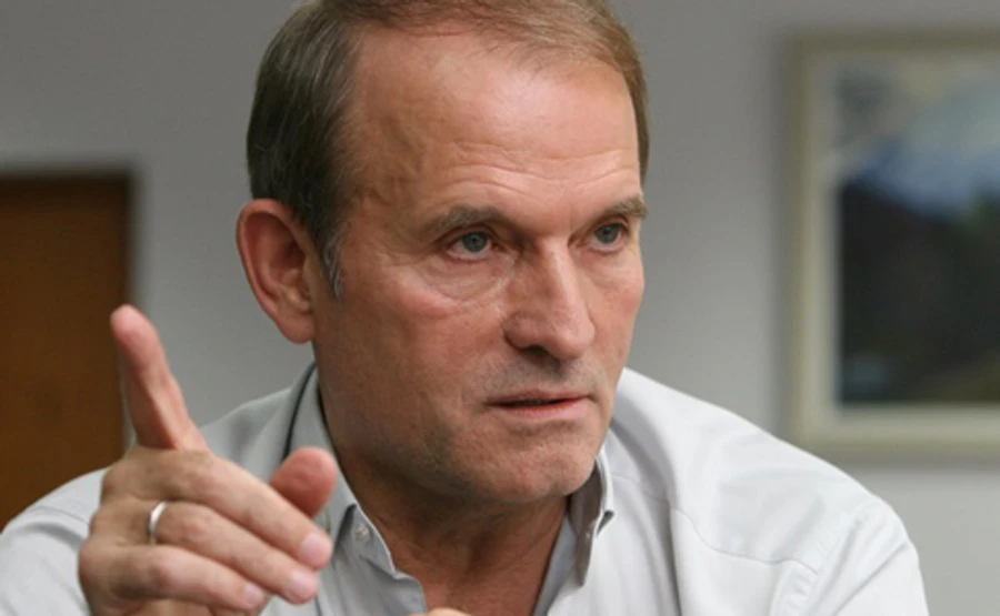 Медведчук прекрасно почувається під санкціями США – Український вибір