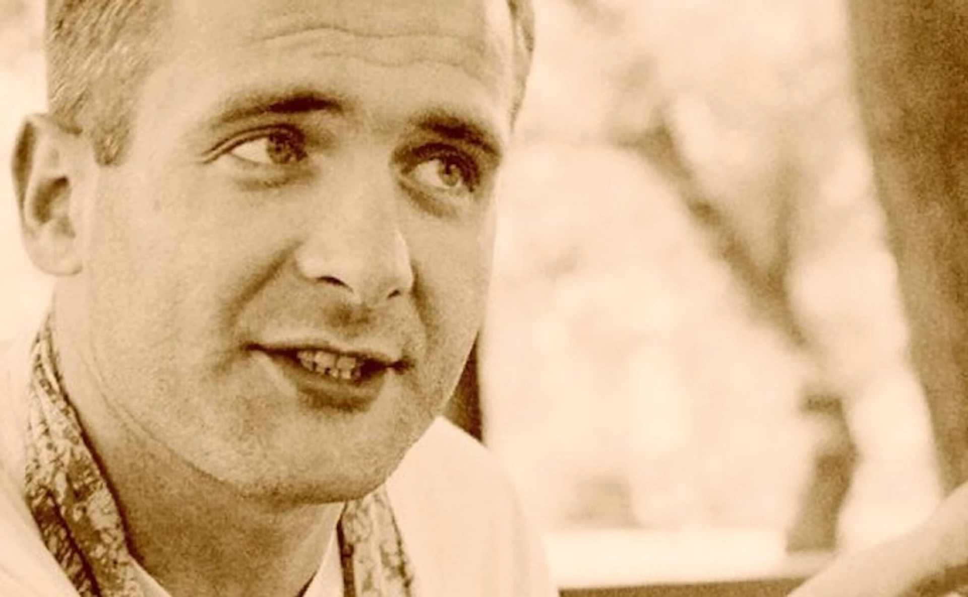 Таких, как ты, терять нельзя, Гия