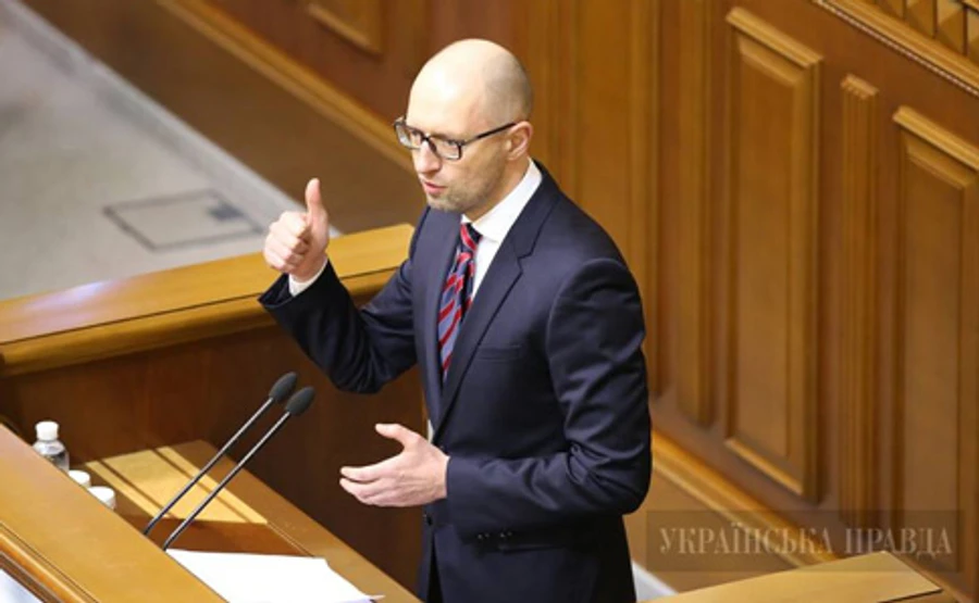 Яценюк залишається прем'єром