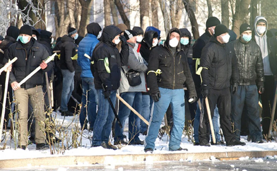 ГПУ завершила расследование по выдаче титушкам оружия МВД