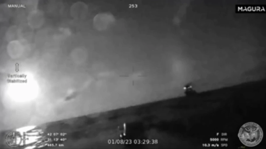 Воїни ГУР показали кадри знищення росіян у Чорному морі