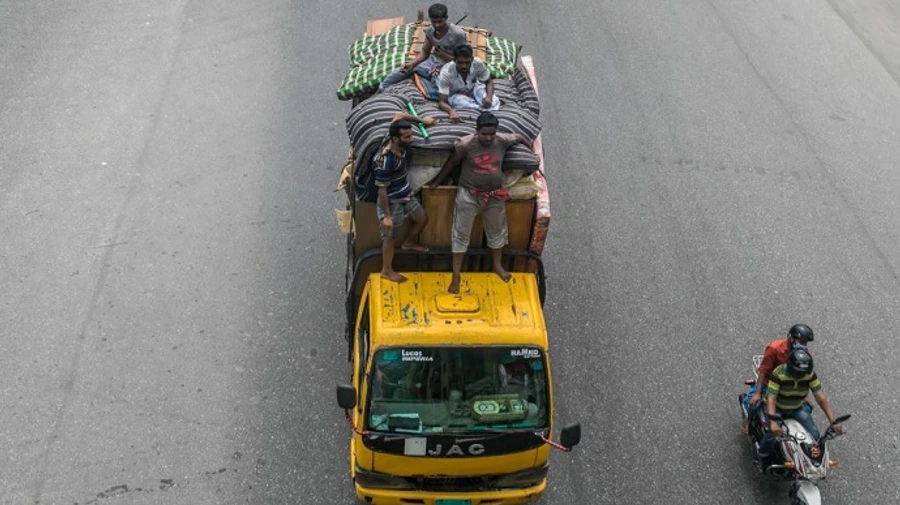 У США у вантажівці виявили тіла понад 40 мігрантів