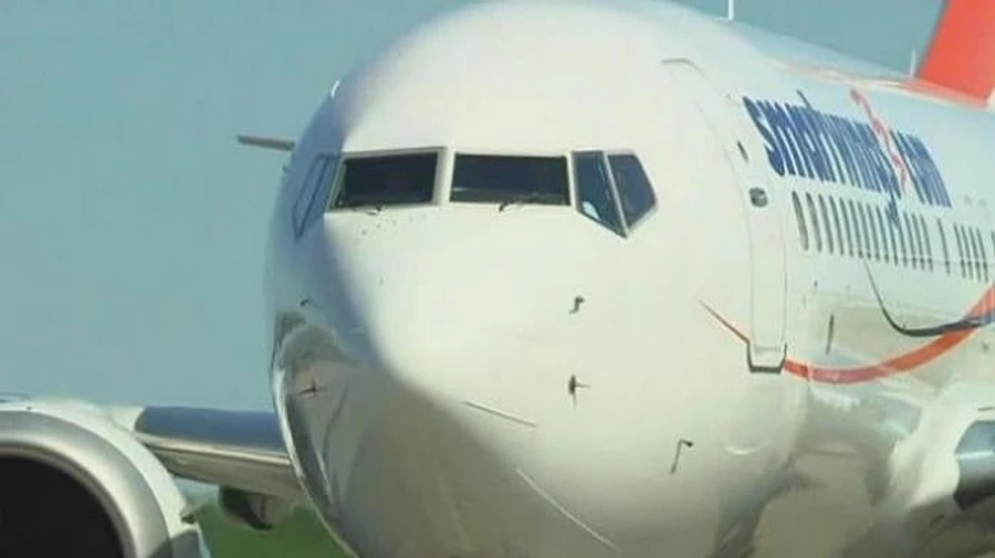 В Канаде приземлился самолет со 170 украинскими беженцами