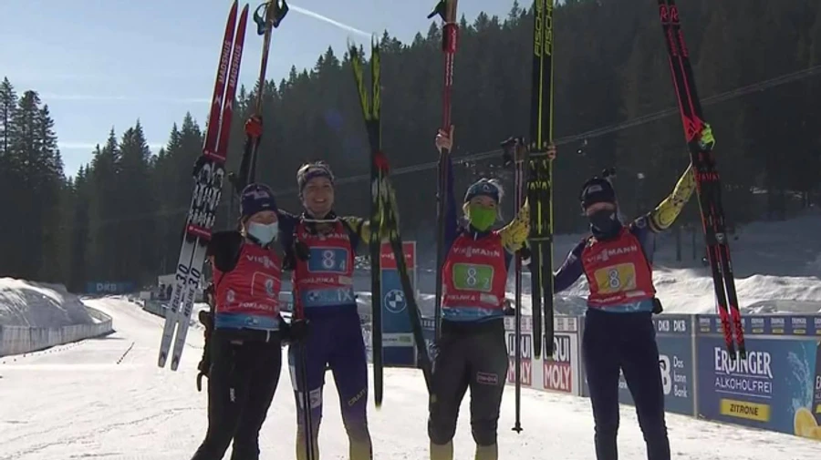 Україна здобула бронзу в жіночій естафеті на чемпіонаті світу з біатлону