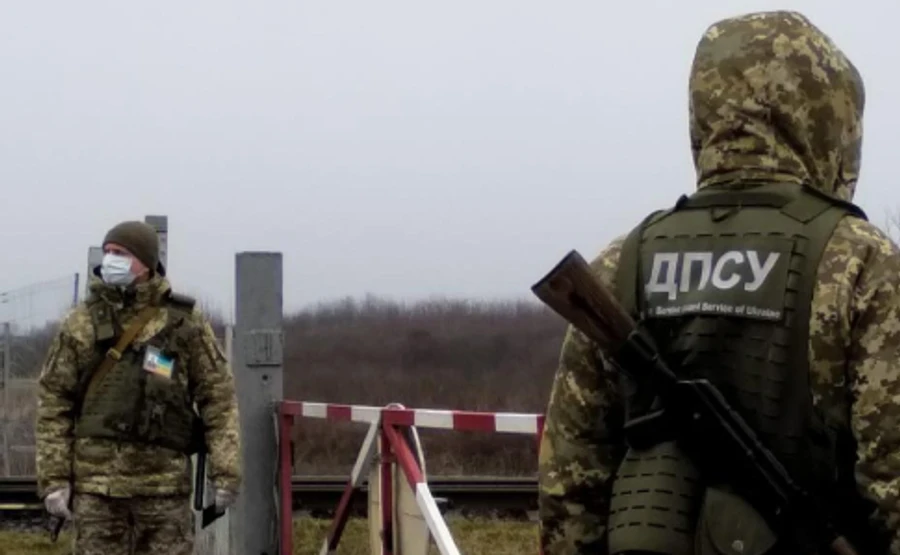 На границе - рекордный минимум пассажиропотока за время Независимости