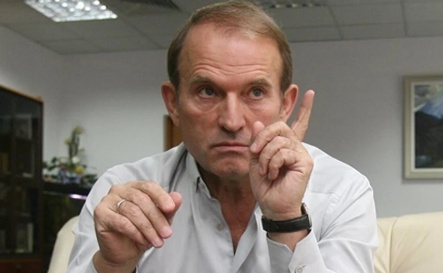 Медведчук рассказал о своих контактах с Коломойским и Тимошенко