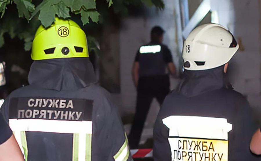 У Дніпрі біля кафе вибухнув невідомий пристрій