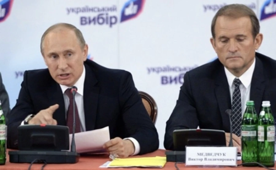 Медведчук виявився найефективнішим для обмінів - Порошенко