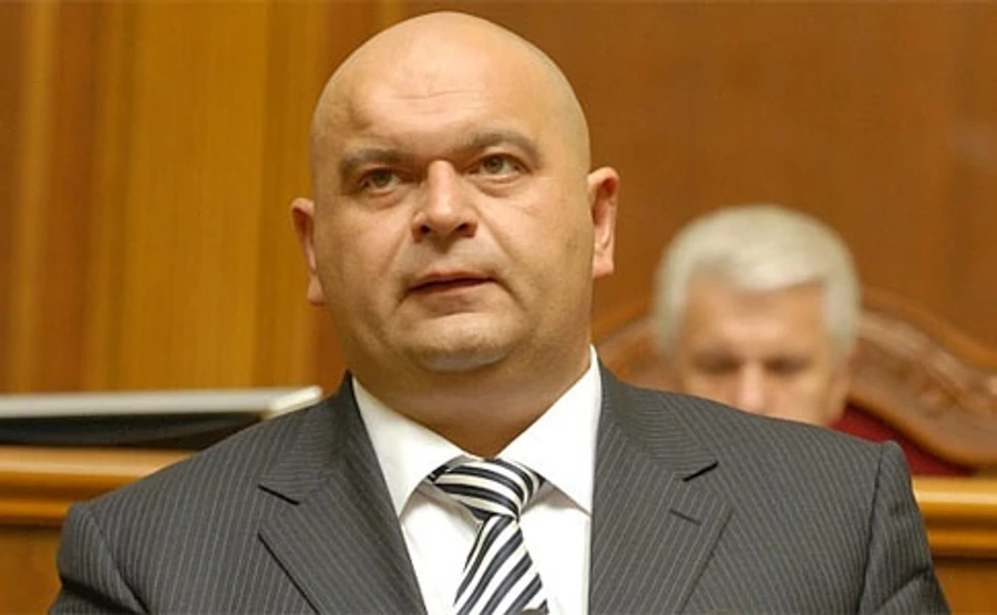 Суд зняв арешт із майна екс-міністра екології Злочевського