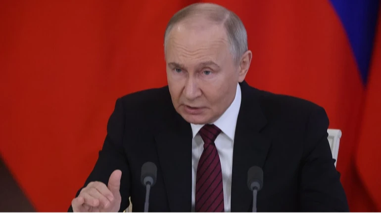 Путин поручил российской экономике расти