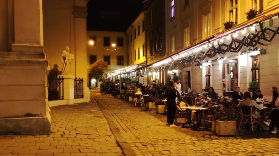 Во Львове хотят пускать в рестораны только вакцинированных или с ПЦР-тестом