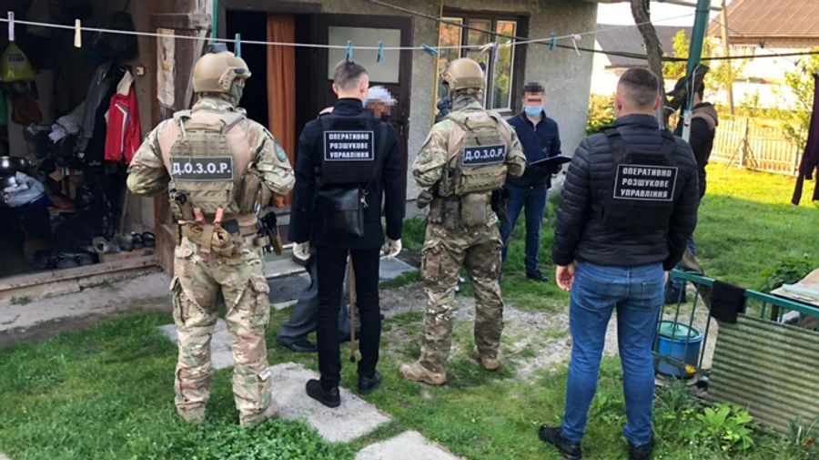 Прикордонники і СБУ викрили банду, яка переправляла нелегалів до ЄС