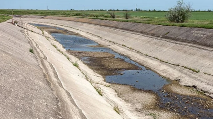 Вода для Криму: окупанти буритимуть дно Азовського моря вже влітку