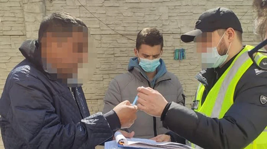Поліція звільнила киянина, якого шахраї 3 роки тримали в полоні