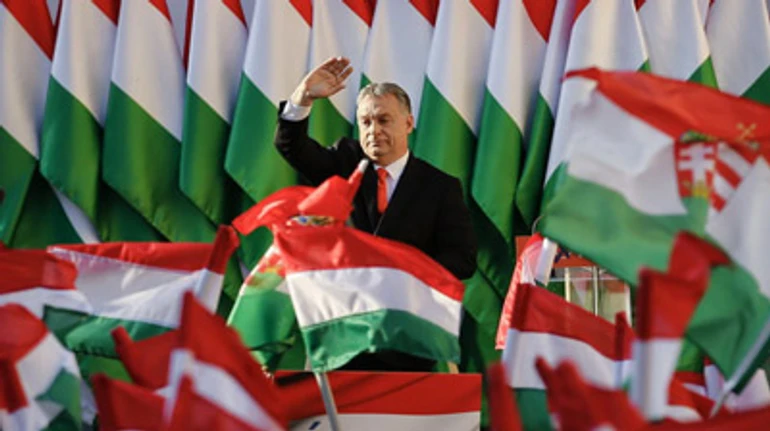 Развод по-венгерски: что стоит за войной Орбана и главной партии ЕС