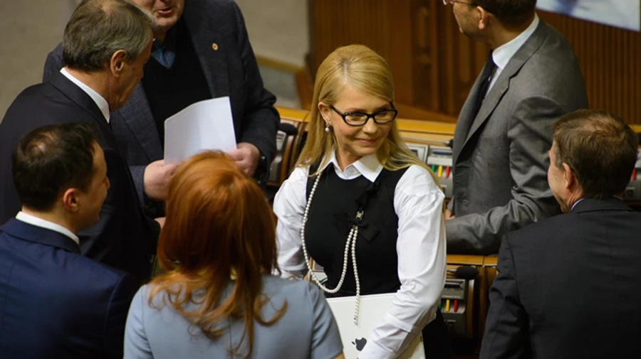 Коронавирус в Раде: Батькивщина ушла на изоляцию