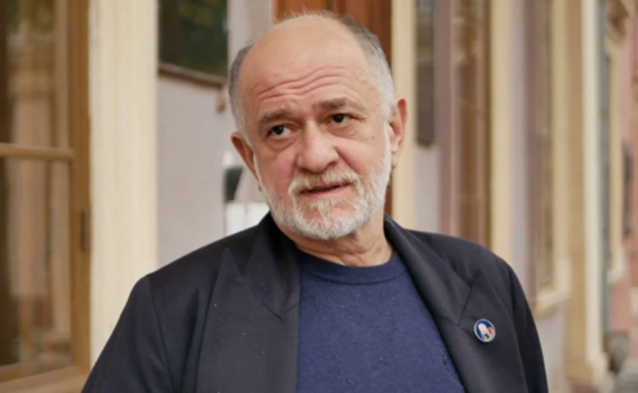 Суд поновив Ройтбурда на посаді директора музею