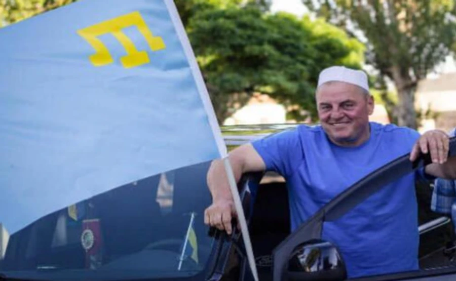 При въезде в Крым силовики РФ задержали крымскотатарского активиста - Чубаров