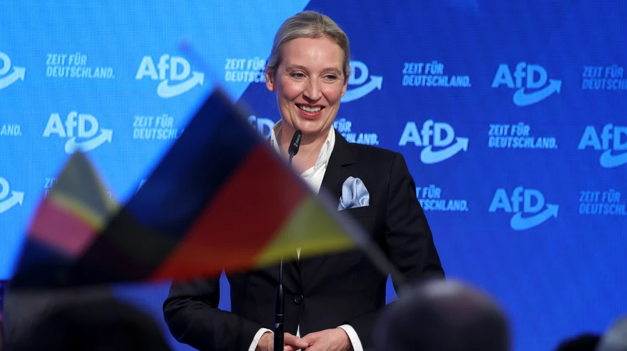 Spiegel: The German far-right AfD is suspected of systematically passing military secrets to Russia