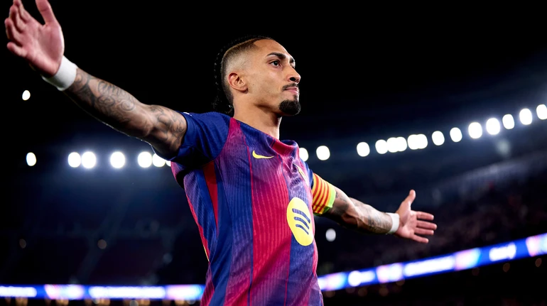 Дубль Рафиньи принес Барселоне победу над Реалом в финале Суперкубка Испании