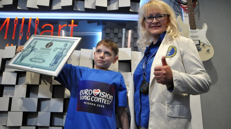 232 факти за пів години: 8-річний школяр став рекордсменом України зі знання історії Євробачення