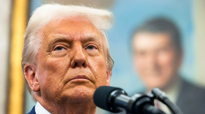 Трамп вважає, що Зеленський і Путін тепер мають самі розбиратися