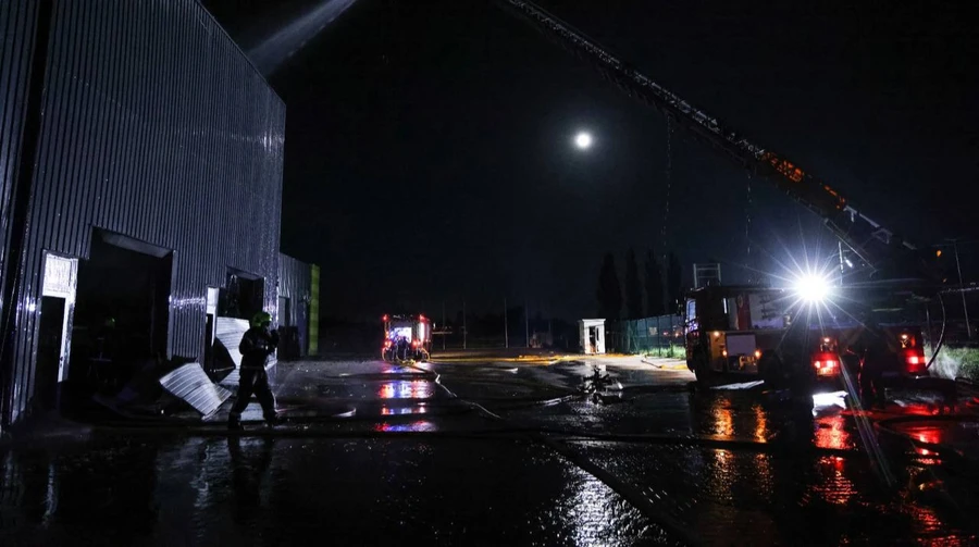 На Полтавщині внаслідок ударів ворога загинула людина: спалахнув термінал Нової пошти