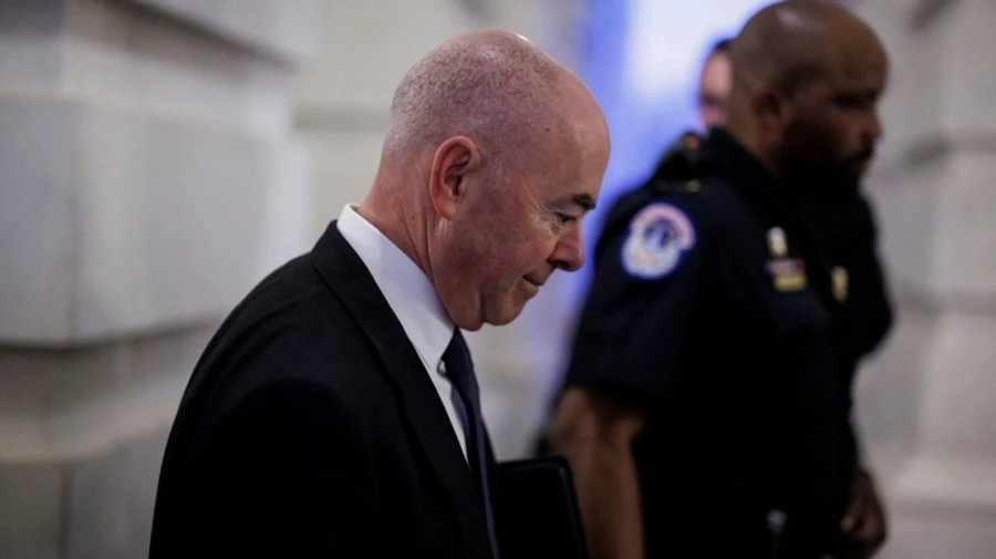 У США Палата представників оголосила імпічмент міністру внутрішньої безпеки