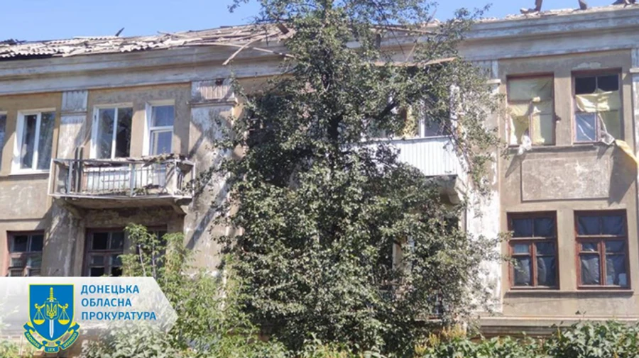 Росіяни обстріляли Пункт незламності у Часовому Яру, є поранені