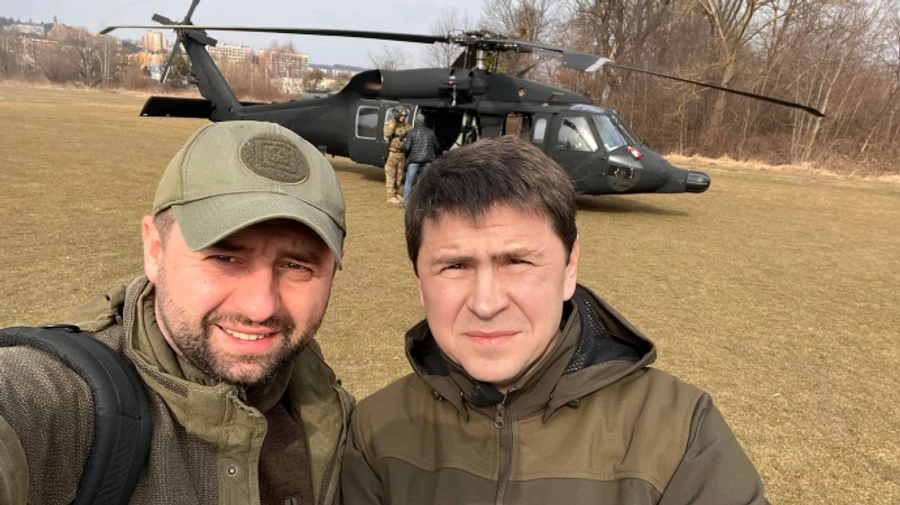 Arakhamia and Podoliak are ready to come to Mariupol to discuss evacuation with the Russians
