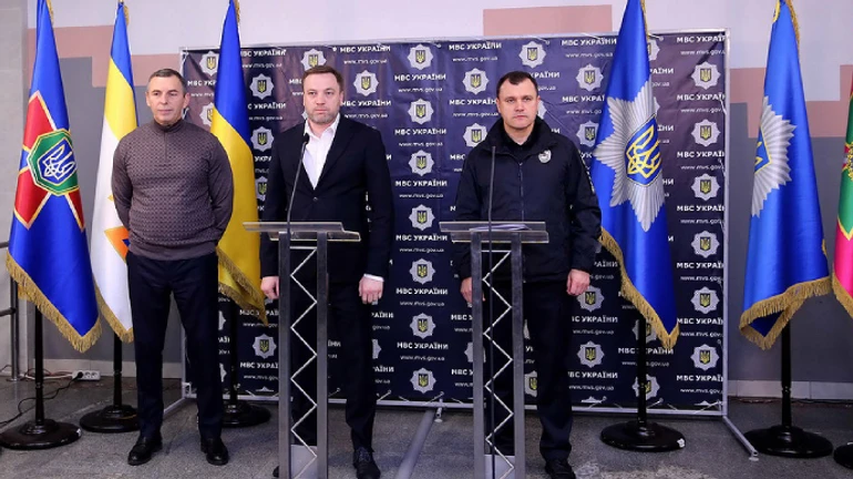 Шефіра прагнули саме вбити, у слідства є 3 версії - МВС