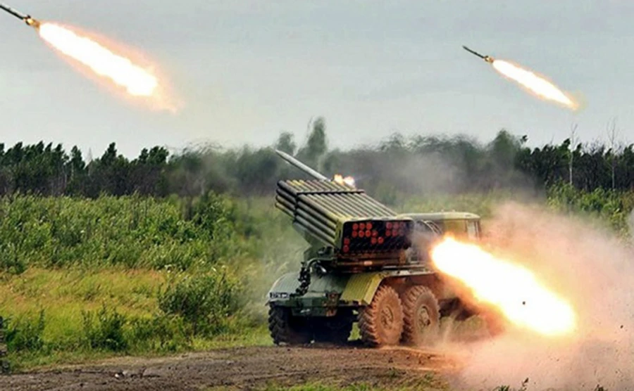 Окупанти на Донбасі розмістили десятки Градів поза лініями відведення