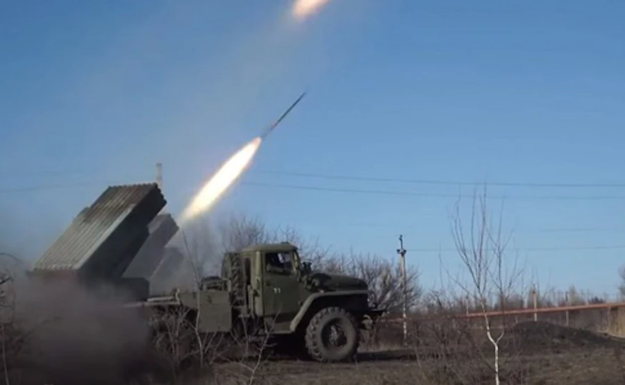 Сутки в АТО: Боевики били из Градов, один военный ВСУ ранен