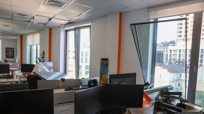 Редакція Радіо Свобода пошкоджена через російський удар по Києву