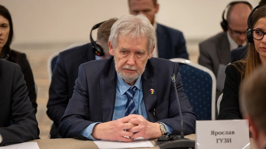 Посол Польщі: Повернення чоловіків до України силою важко уявити