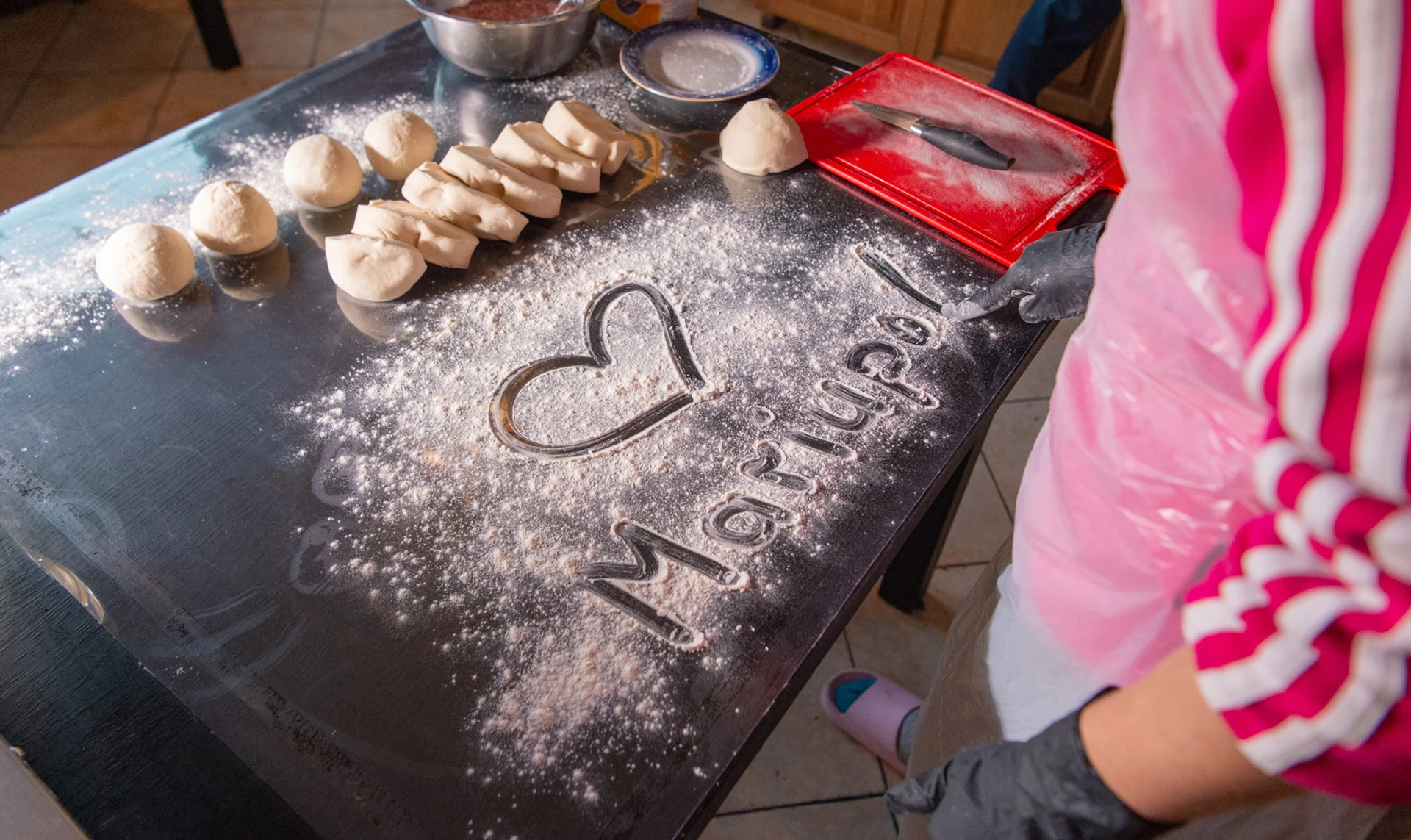 Мы из Мариуполя. Почти рождественская история о команде из города Марии, чудесах, футболе, Месси и спасательной операции