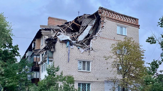 Russia fires 120 rockets on Nikopol district using Grad MLRS, killing 3