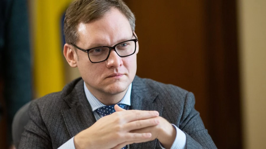 Судью Чауса вывозили депутат Порошенко, до того с ним контактировал заместитель главы ОПУ Зеленского – официальные допросы