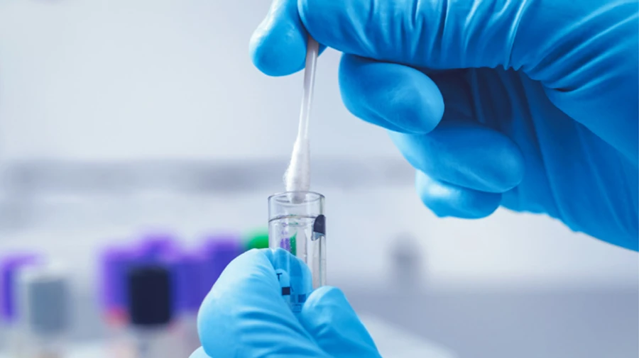 У Китаї стрибок хворих на COVID-19: найбільше за добу із січня 