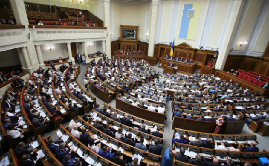 В Слуге народа говорят, что они еще продуктивны по ночам