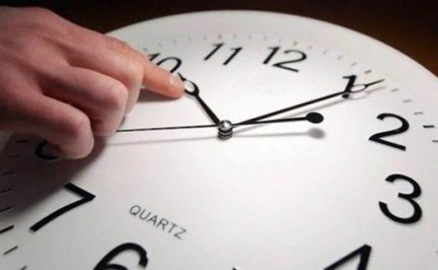 В это воскресенье Украина переходит на зимнее время