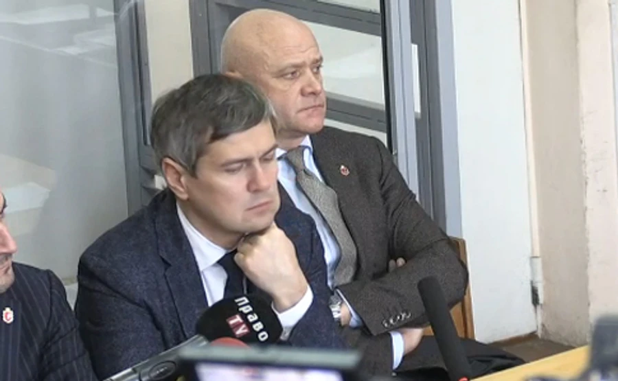 Розгляд справи про відсторонення Труханова перенесли