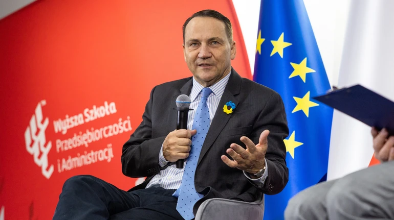 Poland's foreign minister arrives in Kyiv