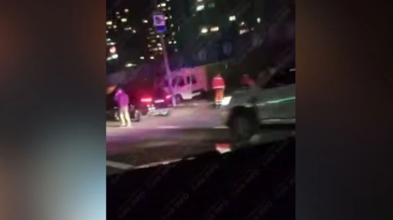 В Киеве авто ТЦК попало в ДТП: там говорят, что мобилизованный дернул за руль